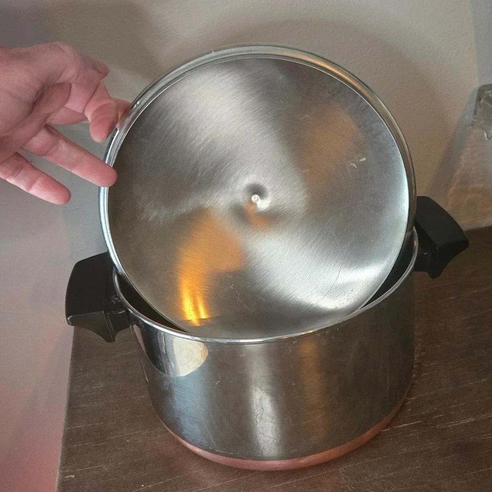Vintage Revere Ware 4 Quart Dutch Oven / Saucepan w/ Lid Copper Bottom USA‎